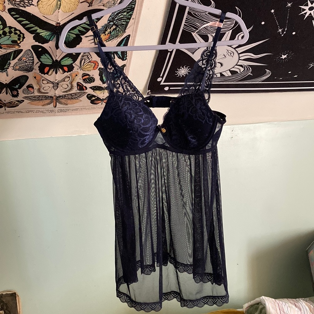 daisy fuentes intimate top